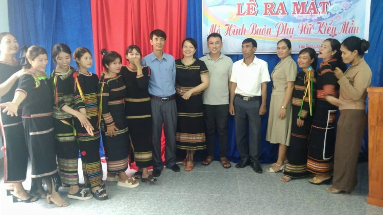 Phung mniê Krông Pa – Gia Lai yua tŭ dưn prăk čan  