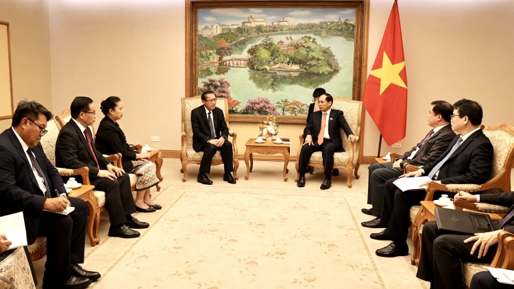 Kơ-iăng Khua dêh čar ơi Bùi Thanh Sơn tŭ jum Khua dinf jum apui yua hăng hơdăng pơtâo dêh čar Lao