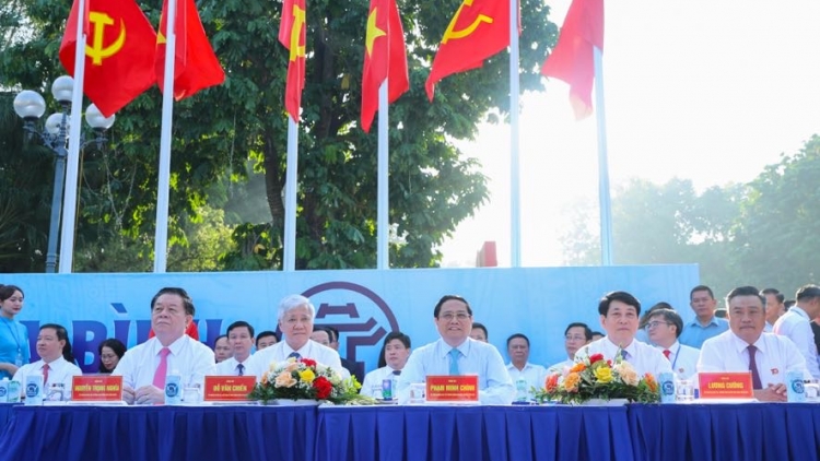 Khua knŭk kna Phạm Minh Chính nao hlăm knăm dhar kreh kyua klei êđăp ênang 