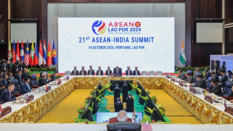 Thủ tướng Phạm Minh Chính năm Hop akŏm Kơpal ASEAN-Ấn Độ 