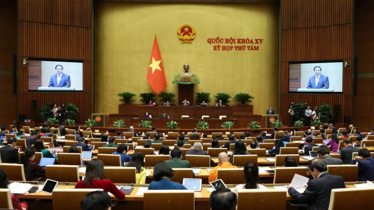 Khua knŭk kna Phạm Minh Chính hưn mdah boh sĭt bruă duh mkra ala ƀuôn hlăm klei kƀĭn Bruă Kƀĭn Ala 