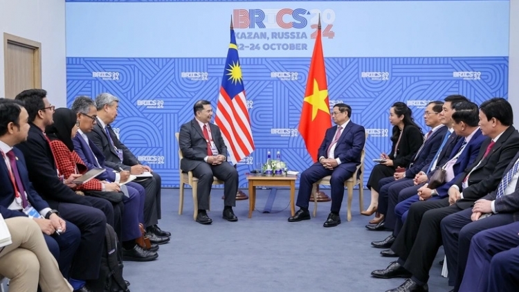 Khua knŭk  kna Phạm Minh Chính drông Khua phŭn bruă duh mkra Malaysia 