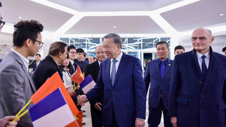 Kdrêč klei mrâo knăm êma.04.10.2024