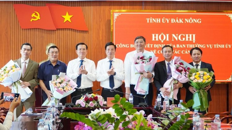 Tỉñ ủy càr Dăk Nông bơyai lơh Pơrjum yal jơnau lơh nền bè broă lơh kwang bàng