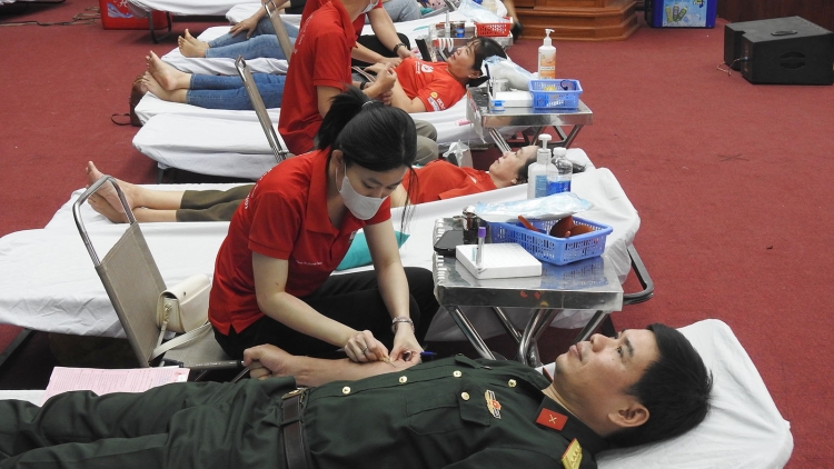 Kon Tum pơ-ôu 349 ngế krê, rơpŏng hngêi, khu pú hên ki hên xôh pleăng mơheăm