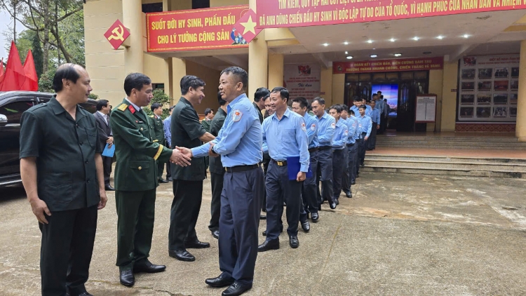  Gia Lai nao duah, hrui mƀĭn klang kleh phung kahan djiê êngiă ti Campuchia 