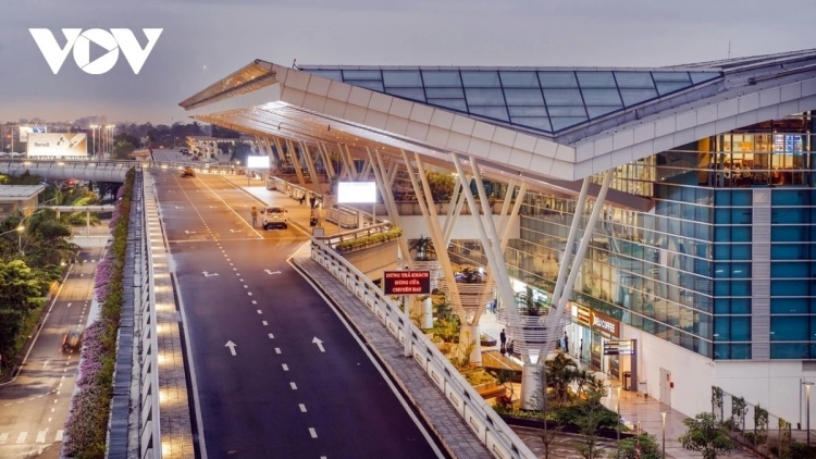 RA VĂNG BHRỢ DỰ ÁN ĐONG GA HÀNG HOÁ, CẢNG HÀNG KHÔNG QUỐC TẾ ĐÀ NẴNG VÊY CÔNG SUẤT 100 R’BHÂU TẤN HÀNG HOÁ COH MUY C’MOO