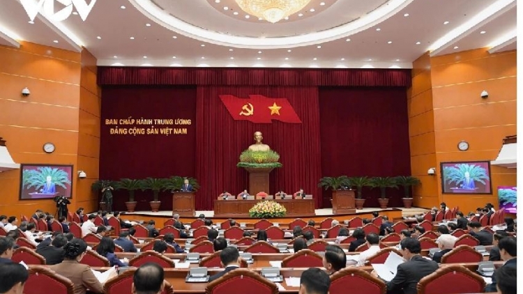 Tổng Bí thư Tô Lâm pơm tơm Hop akŏm Khul kơdră chep pơgơ̆r Trung ương Đảng jăl 13