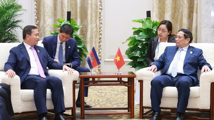 Thủ tướng Teh đak Phạm Minh Chính tơƀơ̆p Thủ tướng Campuchia