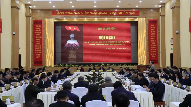 Lâm Đồng dăp, n’hŭch rlău 6.000 biên chế