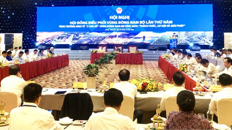 THU TUONG PHẠM MINH CHÍNH CAONG KHIN BREI PEIH NGAK DOM DANAK DAK PRAONG DI BHUM  DONG NAM BO