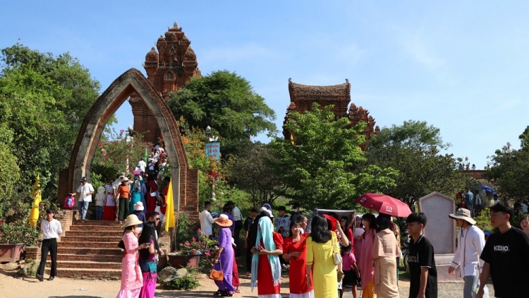 DUAH THAU KA INEM KRUNG ILAMO CAM DI NINH THUẬN SAONG BÌNH THUẬN