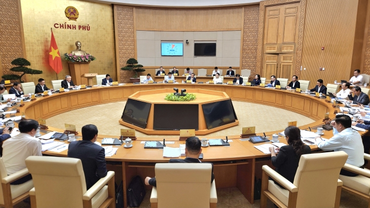 Khua dêh čar git gai mông jơnum Gong gai dêh čar tui akô̆ bruă čih pơkra tơlơi phiăn blan 12/2024 