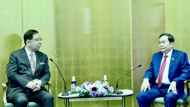 Củ tịc Quốk hội ồng Trần Thanh Mẫn wă Củ tịc Mpồl duh broă Đảng Kộng sản lơgar Nhờk