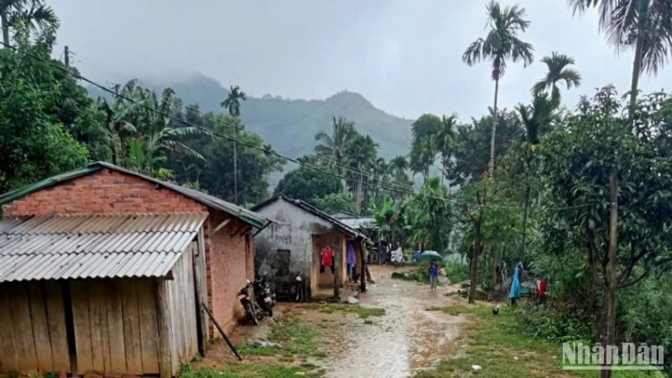 BH’CỘ TỈNH QUẢNG NGÃI K’ĐƯƠI CHA MÊỆT LÊY ĐHR’NĂNG HR’LANG DA DING ĐHỊ CHR’HOONG TRÀ BỒNG