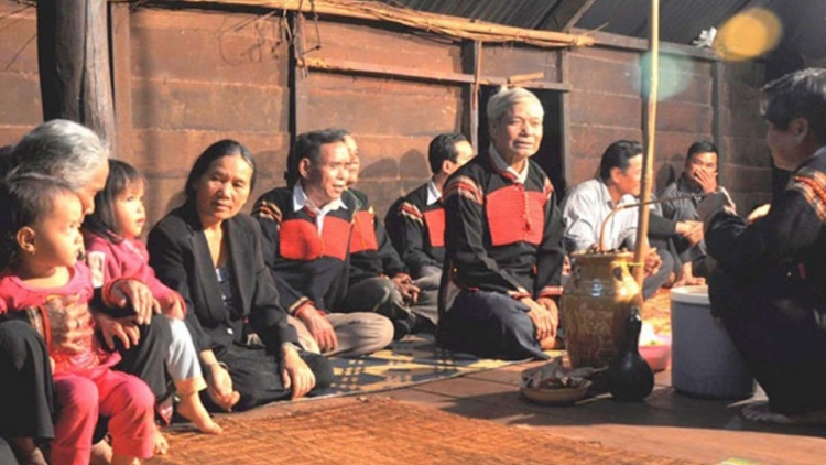 Klei khan Dam Phu leh anăn Dam Pha