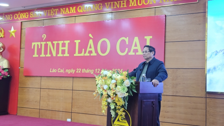 Pôa Phạm Minh Chính, Ngế pro xiâm hnê ngăn tơnêi têa pêi cheăng ƀă Khu pơkuâ hnê ngăn cheăng Đảng kong pơlê Lào Cai