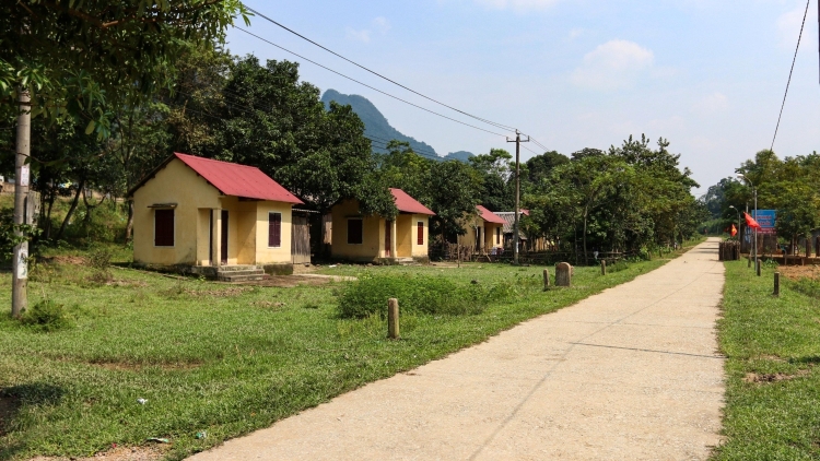 Djuai ania Ruk: 65 thun tơbiă đuăi mơ̆ng amăng rơ-ưng dŏ amăng plơi tơlơi hơdip mơda trơi pơđao