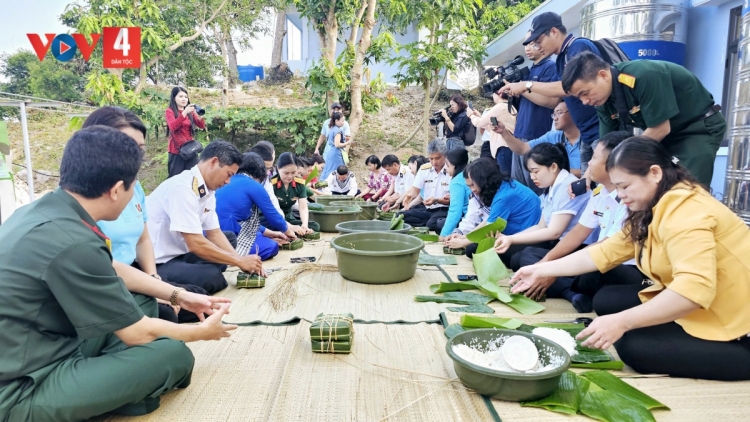 HA PRUÔT CHÔ ĐHỊ ZÂP ĐẢO TÂY NAM ÂNG K’TIÊC K’RUUNG