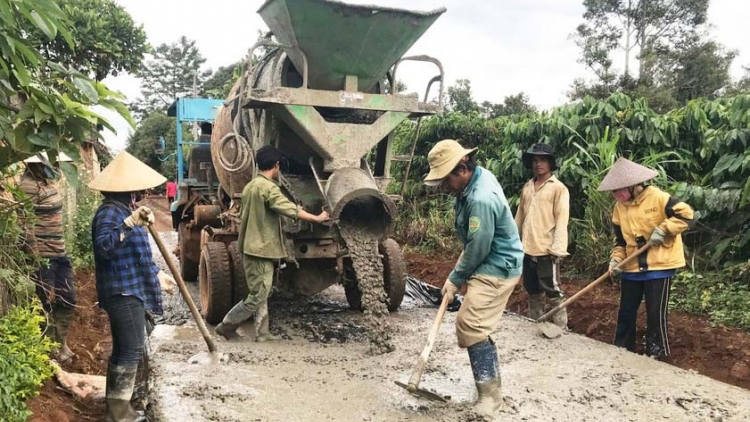 Hiăng mơnhông cheăng kâ - rêh ối pơlê pơla kơpong kuăn ngo a Gia Lai