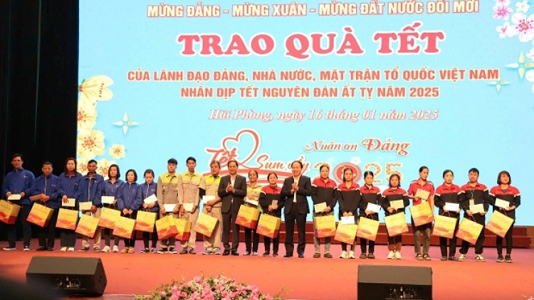 Phŏ Ngế pro xiâm hnê ngăn tơnêi têa Bùi Thanh Sơn veăng leh “Têt tơrŭm dêi rơpó - Hơngui mơnê Đảng “a Pơlê kong kân Hải Phòng  