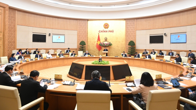 Khua dêh čar ta ơi Phạm Minh Chính git gai mông jơnum gong gai dêh čar tui akô̆ bruă čih pơkra tơlơi phiăn blan 01/2025 