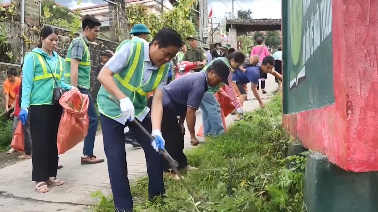 Chương trình phát thanh quam Tay thứ 4 mự 08 căm bườn 01 pì 2025. 