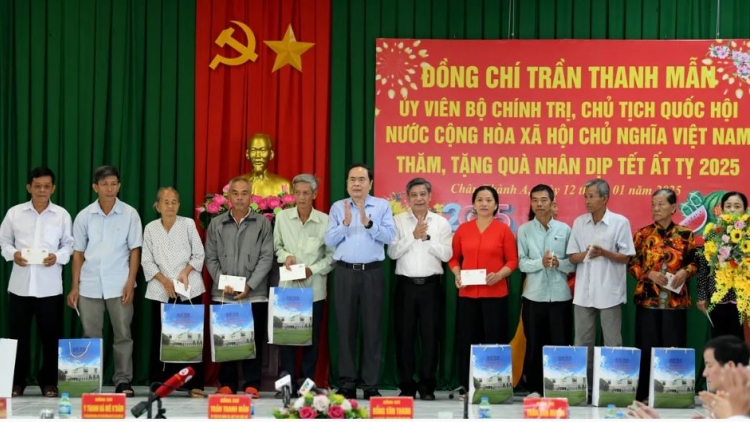 Kruanh Quốc hội Trần Thanh Mẫn khâl, an ndơ Tết ta n’gor Hậu Giang