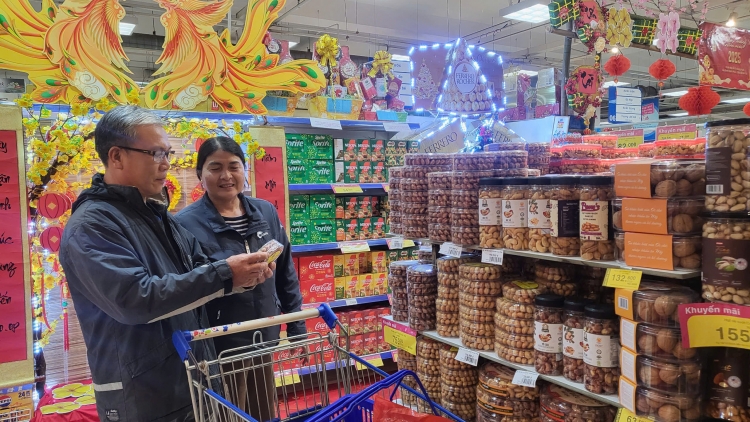 Dak Lăk hơmâo tơket tơkeng gơnam Tê̆t, nua hơđong