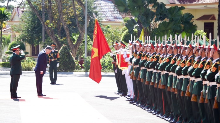 Tổng Bí thư Tô Lâm khâl n’hanh pah kan đah Quân đoàn 34