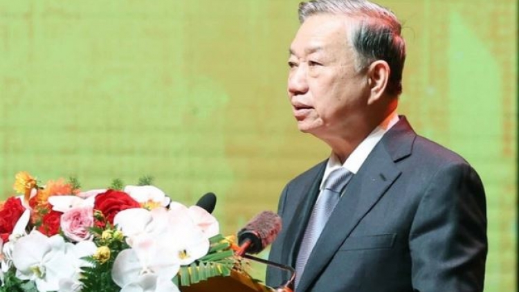 Tổng Bí thư Tô Lâm râng rgum nchră neh dak hun hao doanh nghiệp công nghệ mbrô Việt Nam