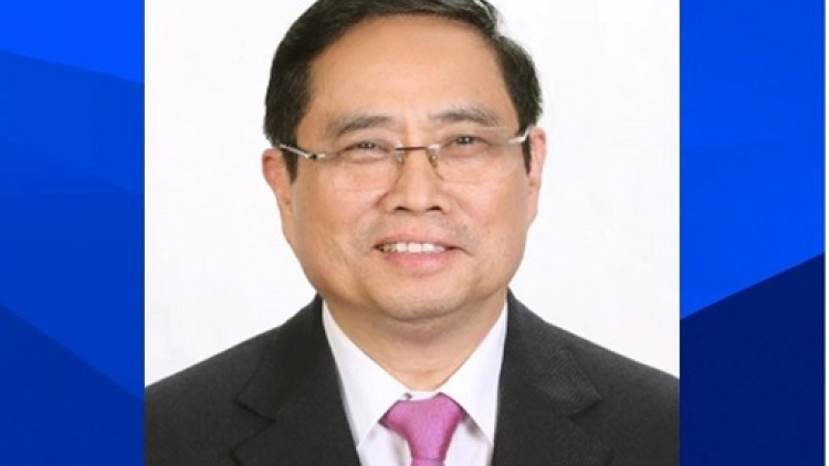 Pôa Phạm Minh Chính, Ngế pro xiâm hnê ngăn tơnêi têa pôu mâu kong têa châu Âu