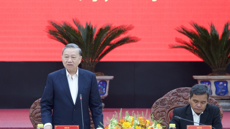 Njêng jâng nsing gay Tây Nguyên nâp jâng chuat lăp tâm rơh mhe