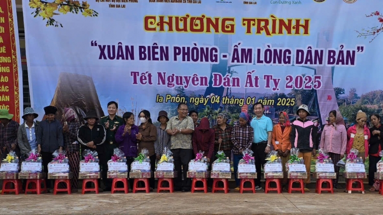 "Puih mak Ƀô̆ đô̆i vei lăng sơlam Teh đak - Chhơp jơhngơ̆m kon pơlei" tơ̆ Tây Nguyên