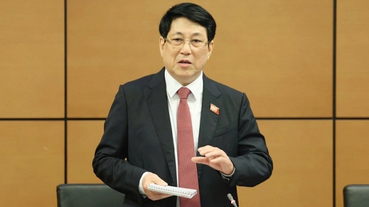 Kăn xiâm hnê ngăn tơnêi têa: “Tơkŭm rah nếo mơngế cheăng tung khu kăn ki nếo thế rơkê lĕm tâ, tơƀrê tâ khu kăn ton”  