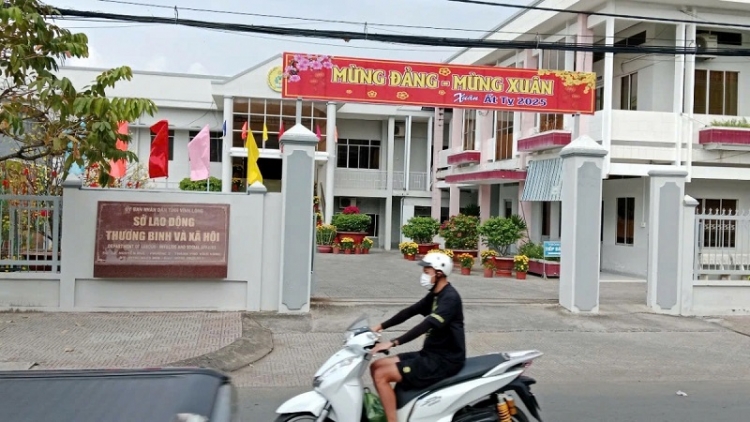 TINH VINH LONG HU TADUAN JAIK 400 HARAK DI URANG JAKAR LIKAU PADEIH BRUK
