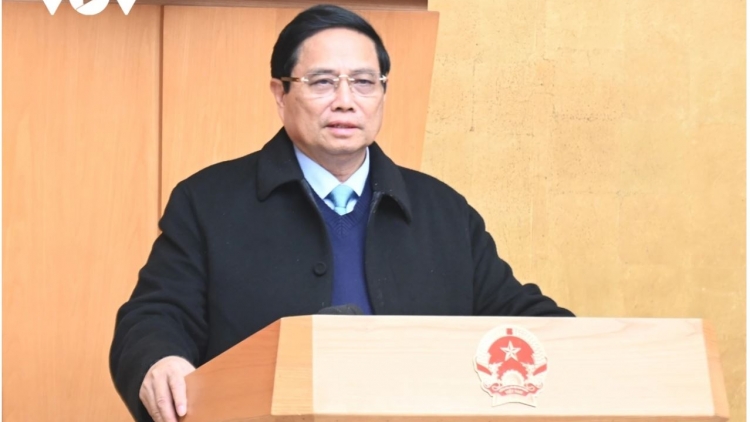 Khua knŭk kna Phạm Minh Chính gĭt gai klei bi kƀĭn Knŭk kna pŏk ngă bruă klam phŭn leh Tết