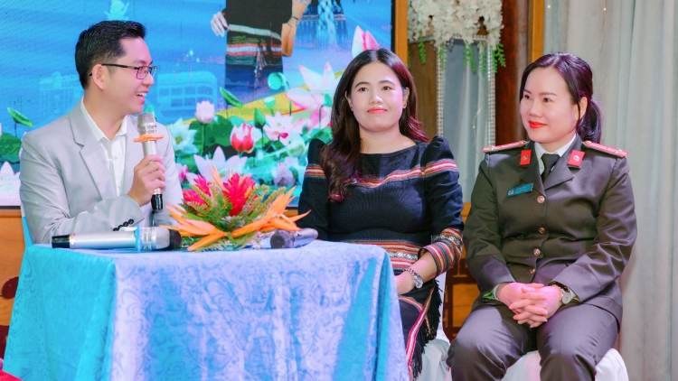 Phung mniê đảng viên kjăp ai tiê ti Dak Lak