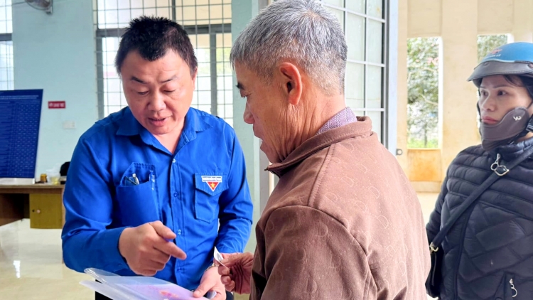 Pơlê kong krâm Ƀuôn Hồ, kong pơlê Dak Lak gum kuăn pơlê pro mơ-éa klêi ‘mot tơkŭm tíu pêi cheăng a mâu cheăm