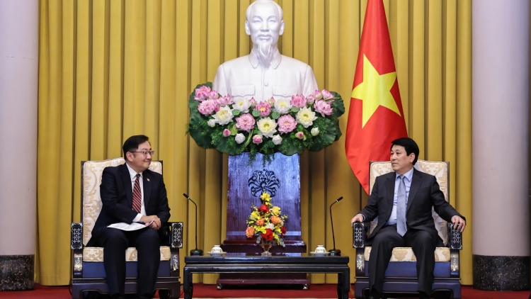 Củ tịc lơgar ồng Lương Cường wă Kwang atbồ Anih lơh broă ala mat ală lơgar Asean mờ lơgar Timor-Leste tàm Việt Nam 