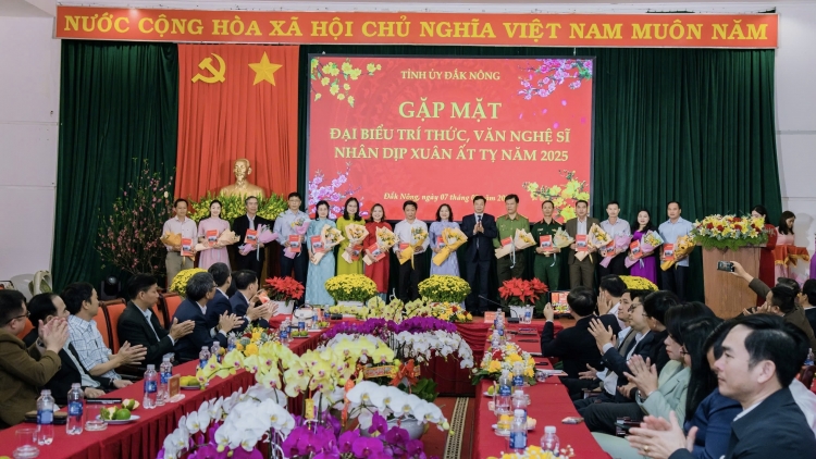 Dak Nông jao pri tơlơi čih bôh pia, tơlơi adôh suang, čih pơhing hrăm hăng ngă tui tơlơi pơmin, pran jua, kơnuih Hồ Chí Minh 