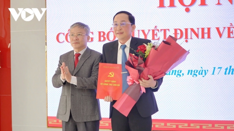 QUẢNG NAM: CHỦ TỊCH UBND CHR’HOONG TÂY GIANG BHRỢ BÍ THƯ HUYỆN ỦY THĂNG BÌNH