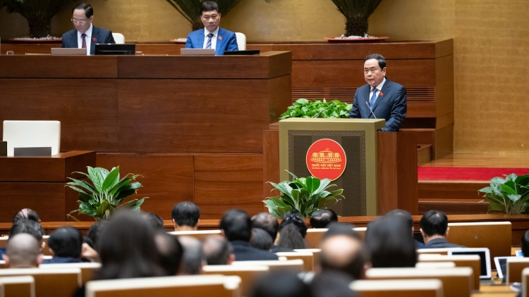 Kruanh Quốc hội: Tâm rnôk lịch sử ân geh ăp nău n’glêh an lịch sử