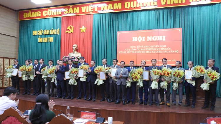 Kon Tum diâp pơkâ pơtê cheăng hdrối hơnăm pơkâ pơtê ăm 17 ngế kăn ƀô̆