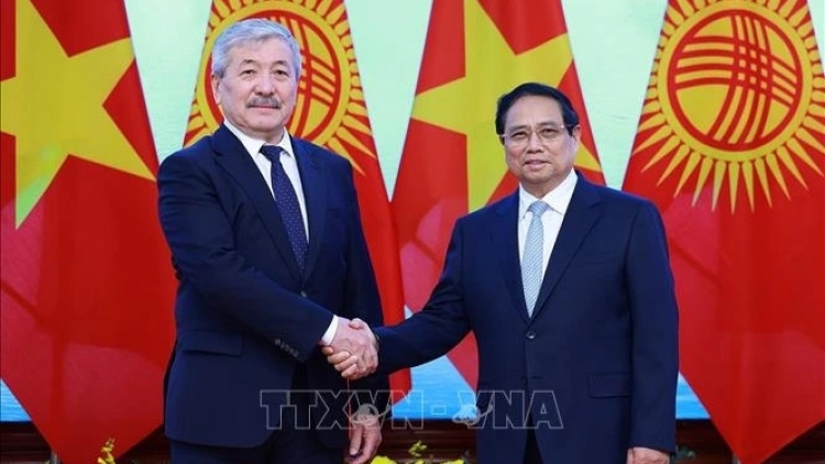 Pôa Adylbek Kasymaliev hiăng klêi hneăng lăm pôu a Việt Nam 