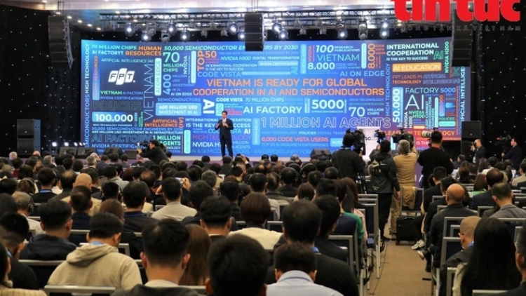 Thủ tướng vang truh Hop akŏm trong jang tơgŭm  “Việt Nam kơchăng hơtŏk tơiung tơdrong jang kơmăy kơmŏk bán dẫn păng tơdrong gơh hơgei lơ̆m chăl ‘nao” 