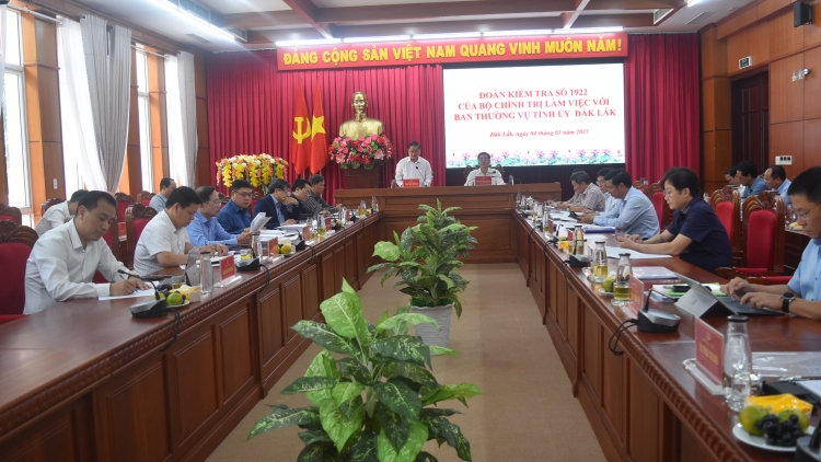 Roi tơbăt tơdrong tơchơ̆t Dăr hơlen năng đơ̆ng Anih tơm Chinh trĭ hăm Khul kơdră chĕp kơ̆l Đảng dêh char Đắk Lắk