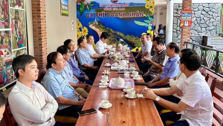 Gia Lai tơlĕch jang tơdrong jang pơlong lăng “Cheh phe hăm bơngai mơdro sa” 