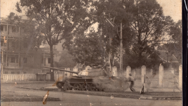 Tam lơh Tây Nguyên- Bơta chài tam lơh lơh nền bơta jai pha 