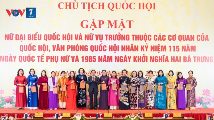 CHỦ TỊCH QUỐC HỘI TR’LUM MẶT LÂNG APÊÊ PÂN ĐIL ĐBQH LÂNG PÂN ĐIL T’COOH XA NAY ÂNG QUỐC HỘI